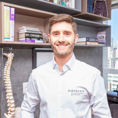 Fernando T. Pompermayer, quiropraxista da Clínica Biopraxis.